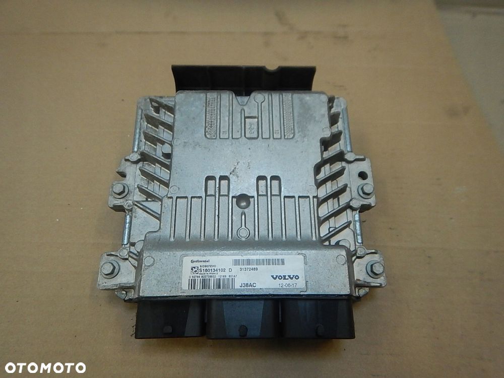 komputer sterownik silnika volvo s60 ii v60 i 1.6d2 31372489 - 1