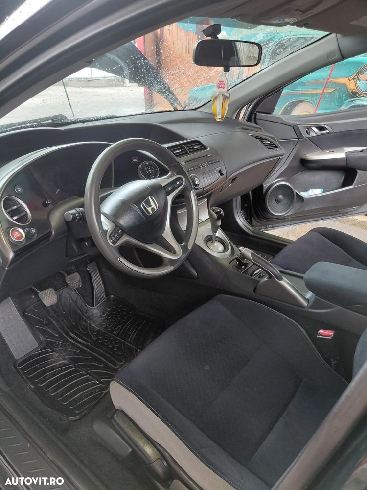 Honda Civic 2.2i-CTDi Comfort - 10