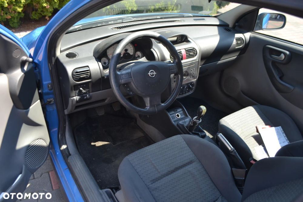 Opel Corsa - 3