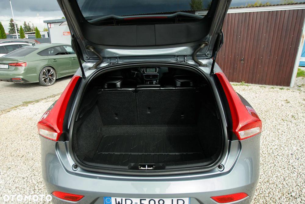 Volvo V40 D3 RDesign - 37