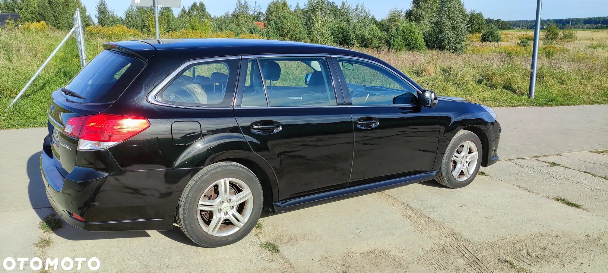 Subaru Legacy Kombi 2.0i Lineartronic Trend - 33