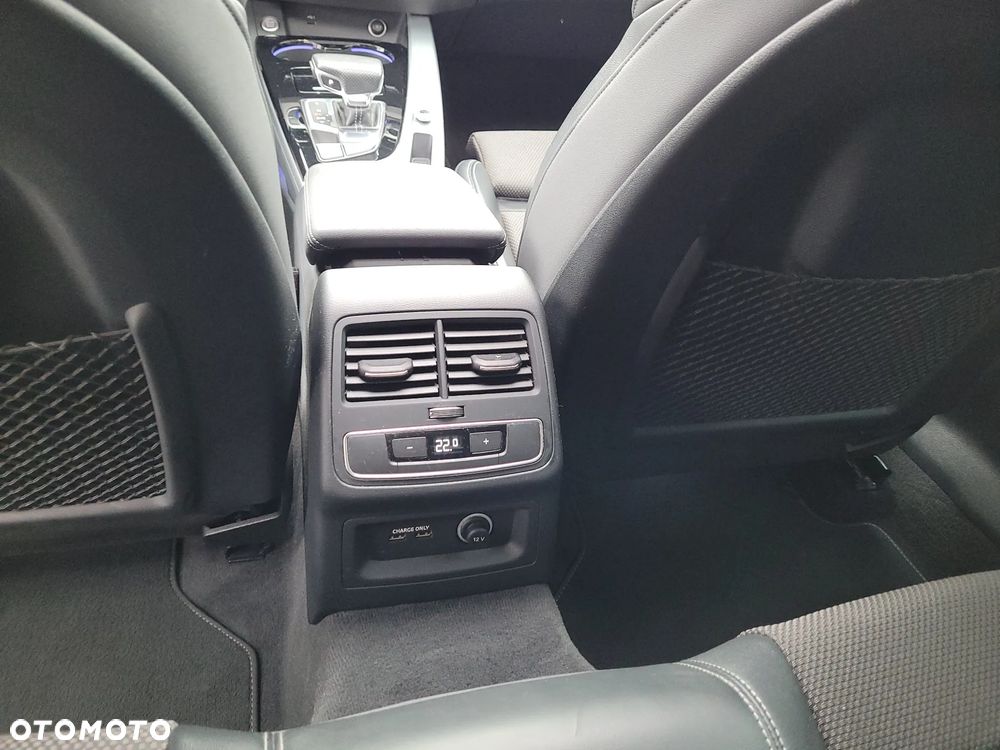 Audi A5 Sportback 35 TFSI S tronic S line - 35