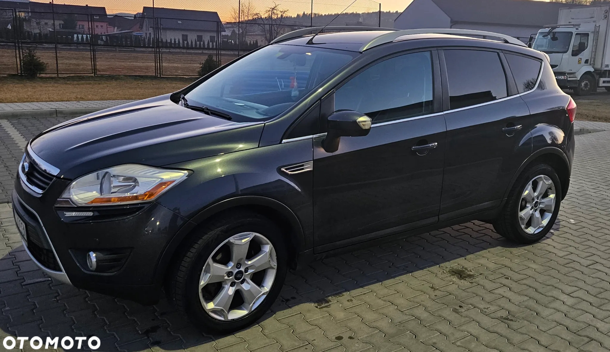 Ford Kuga 2.0 TDCi Titanium - 2