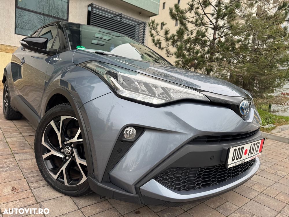 Toyota C-HR 2.0 Hybrid Team Deutschland - 36