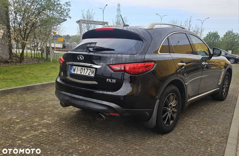 Infiniti FX FX35 AWD - 8