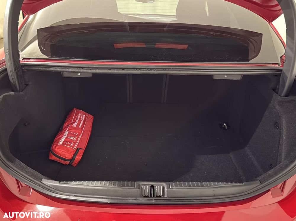 Alfa Romeo Giulia 2.0 Turbo 16V AT8-Q4 Competizione - 13