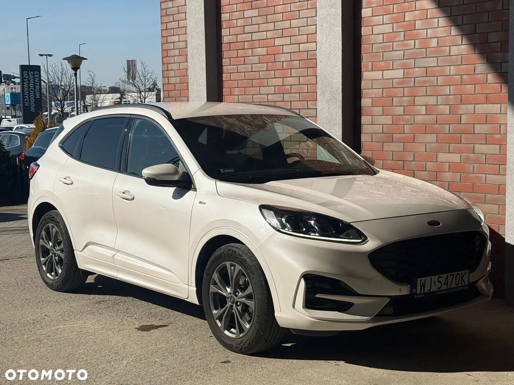 Ford Kuga 1.5 EcoBoost FWD ST-Line - 4