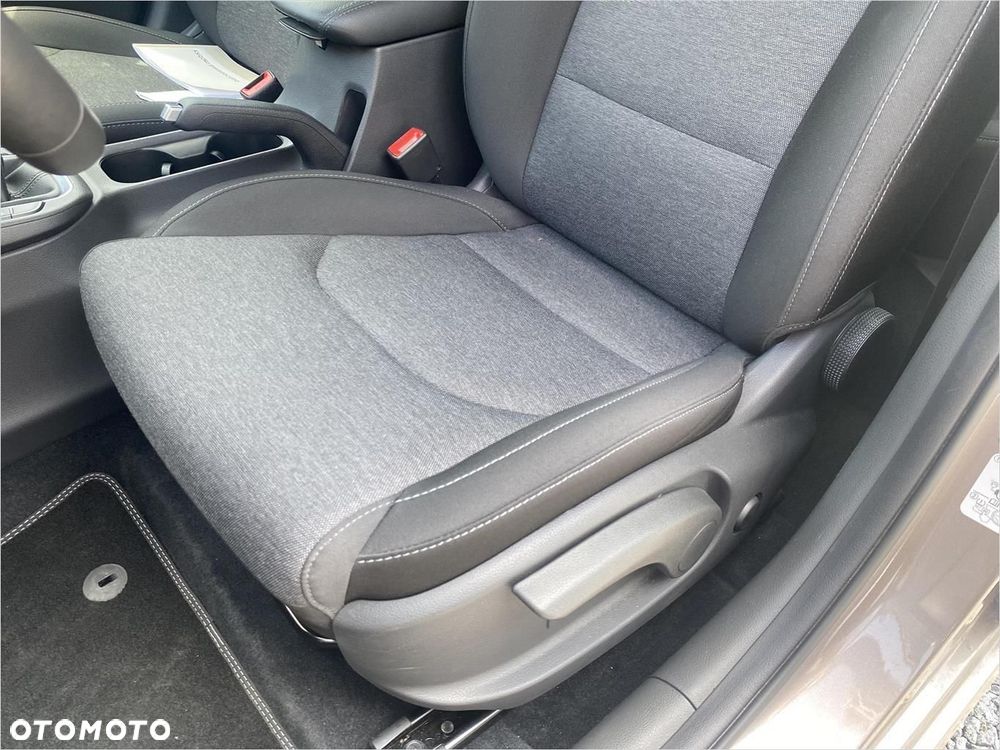 Hyundai i30 - 12