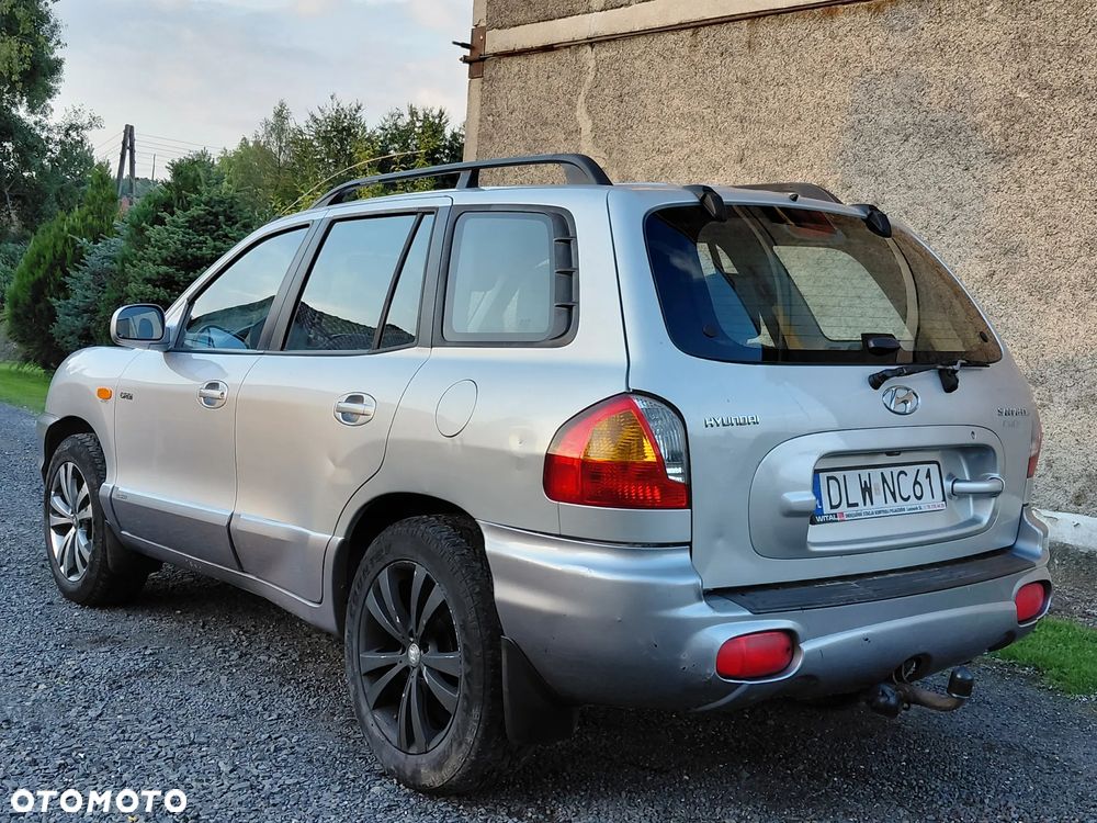 Hyundai Santa Fe - 3