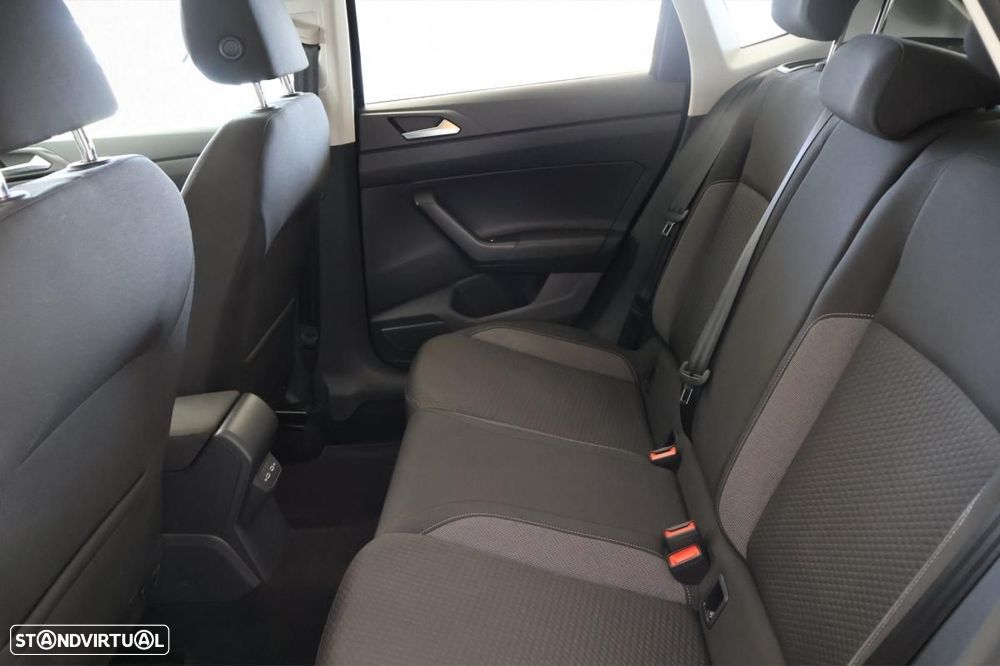 VW Polo 1.0 TSI Urban DSG - 21