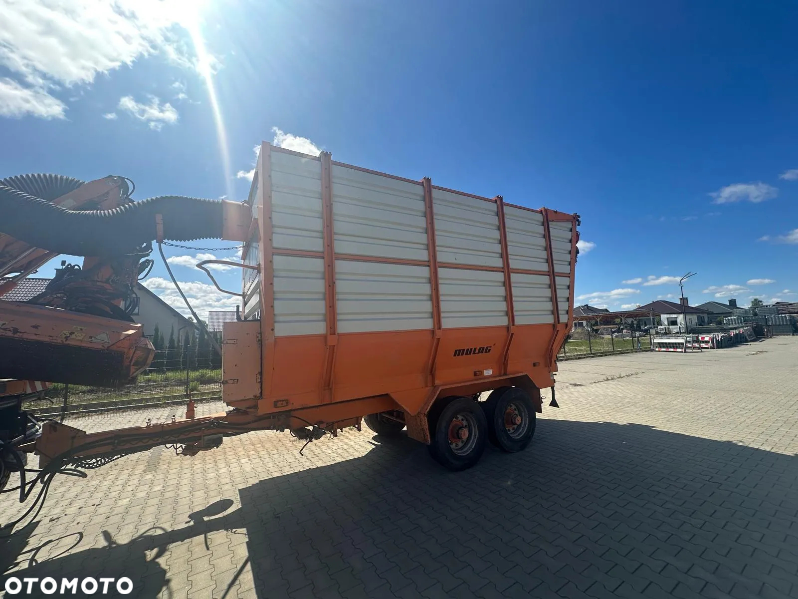 Mercedes-Benz UNIMOG - 4