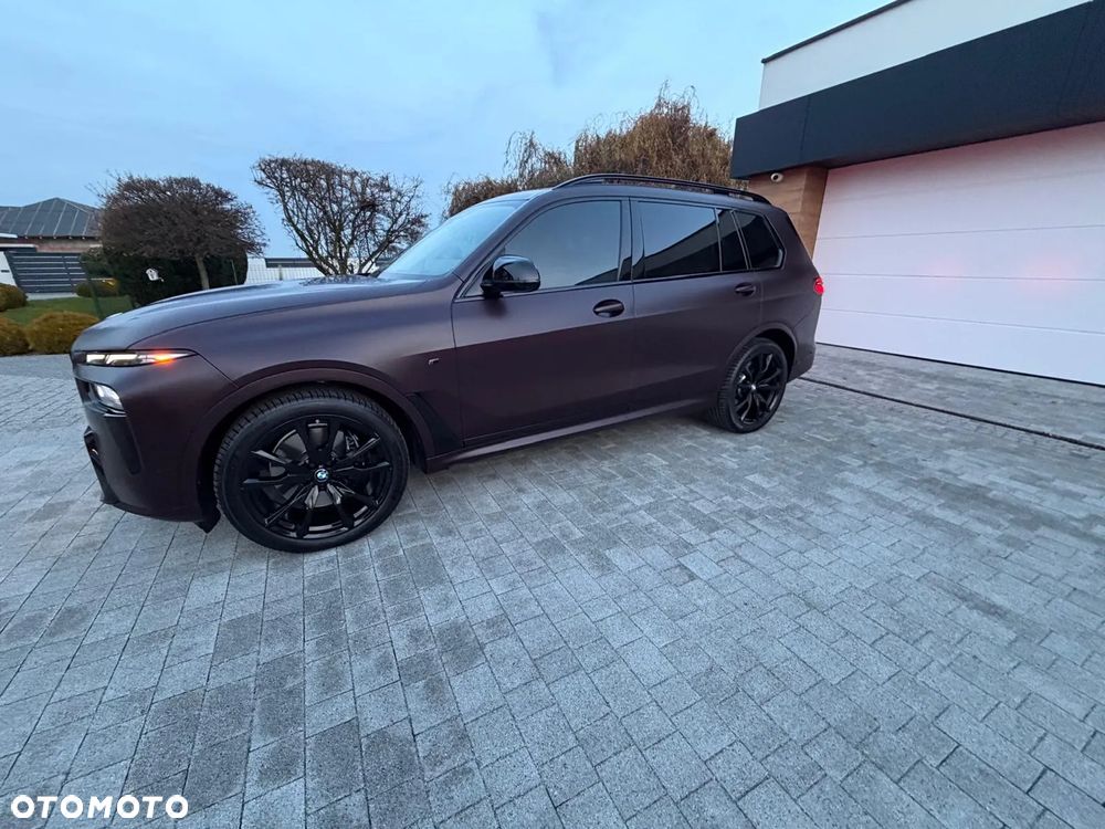 BMW X7 M60i xDrive - 2