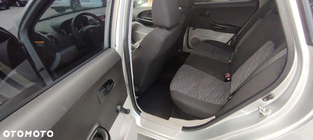 Kia Ceed 1.6 CRDi LX - 10