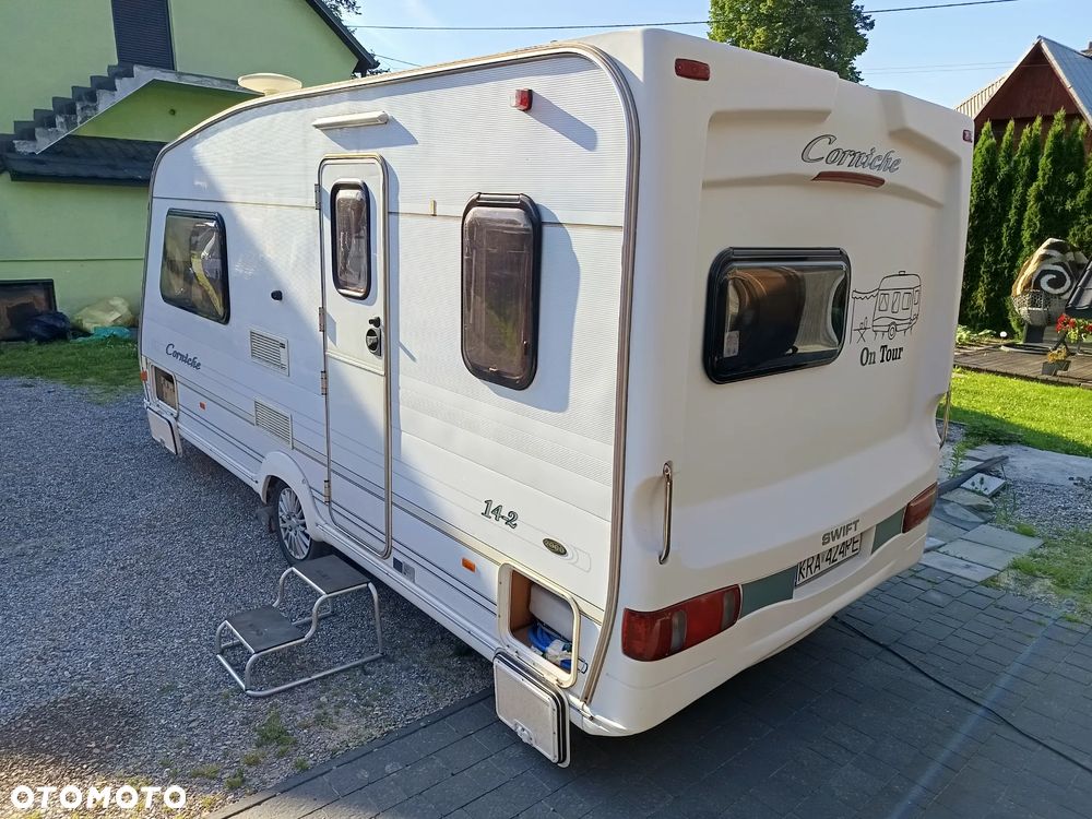SWIFT Corniche - 23