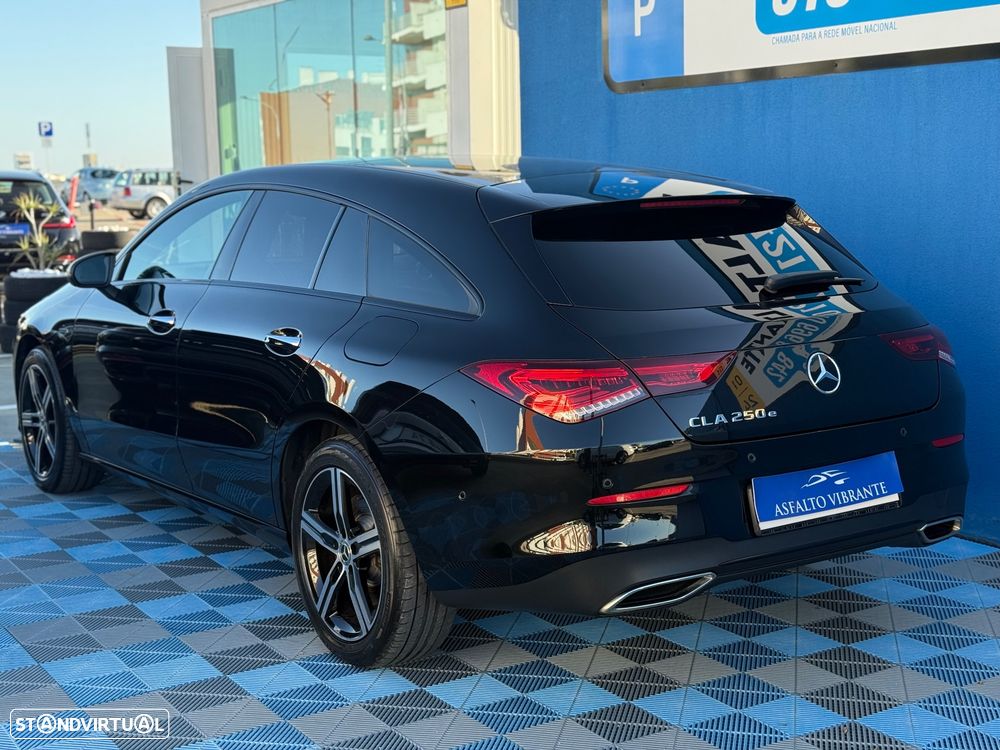 Mercedes-Benz CLA 250 e 8G-DCT Edition 2020 - 4