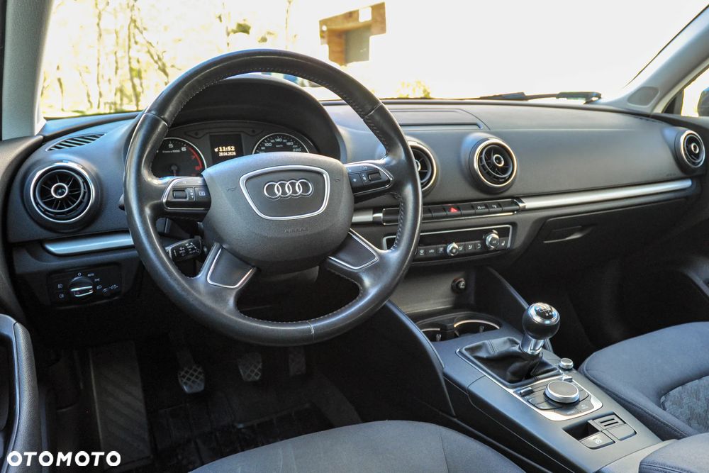 Audi A3 Sportback - 9