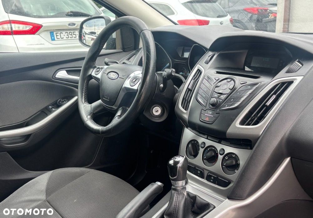 Ford Focus - 9