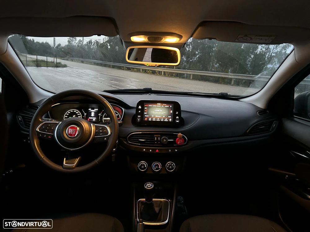 Fiat Tipo Station Wagon 1.0 GSE T3 Life - 8