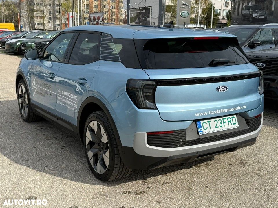 Ford Explorer AWD 79 kWh Extended Range Premium - 10