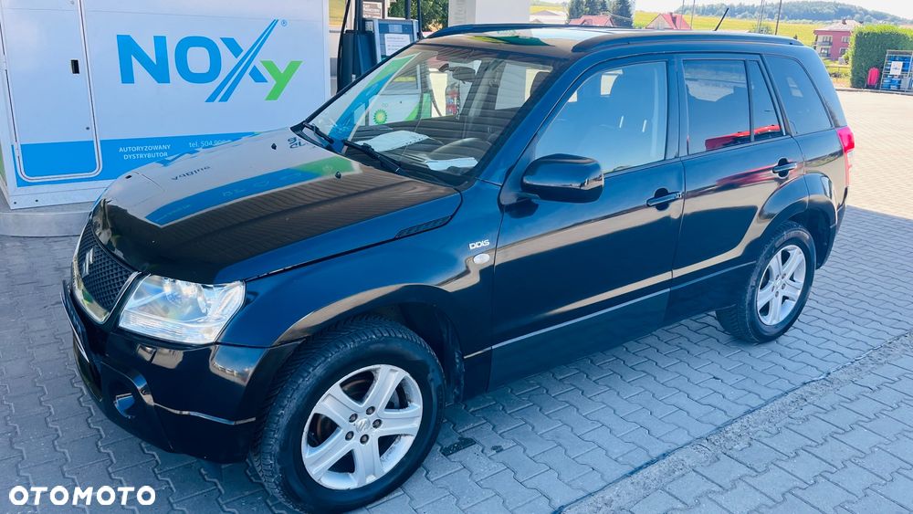 Suzuki Grand Vitara 1.9 DDiS Premium EU5 - 27