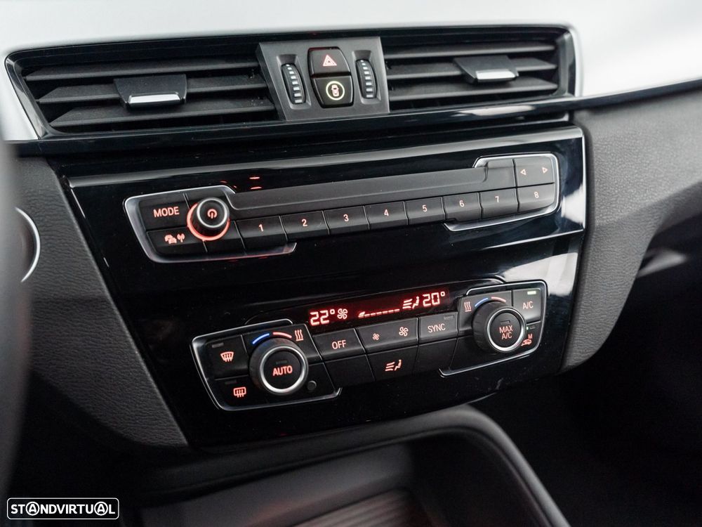 BMW X1 25 e xDrive - 26