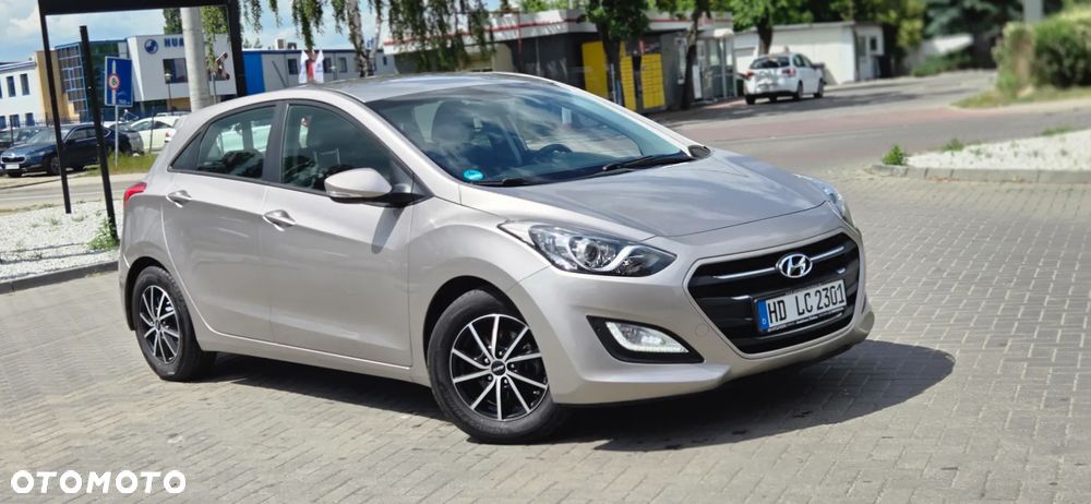 Hyundai i30 1.6 CRDi Premium - 18