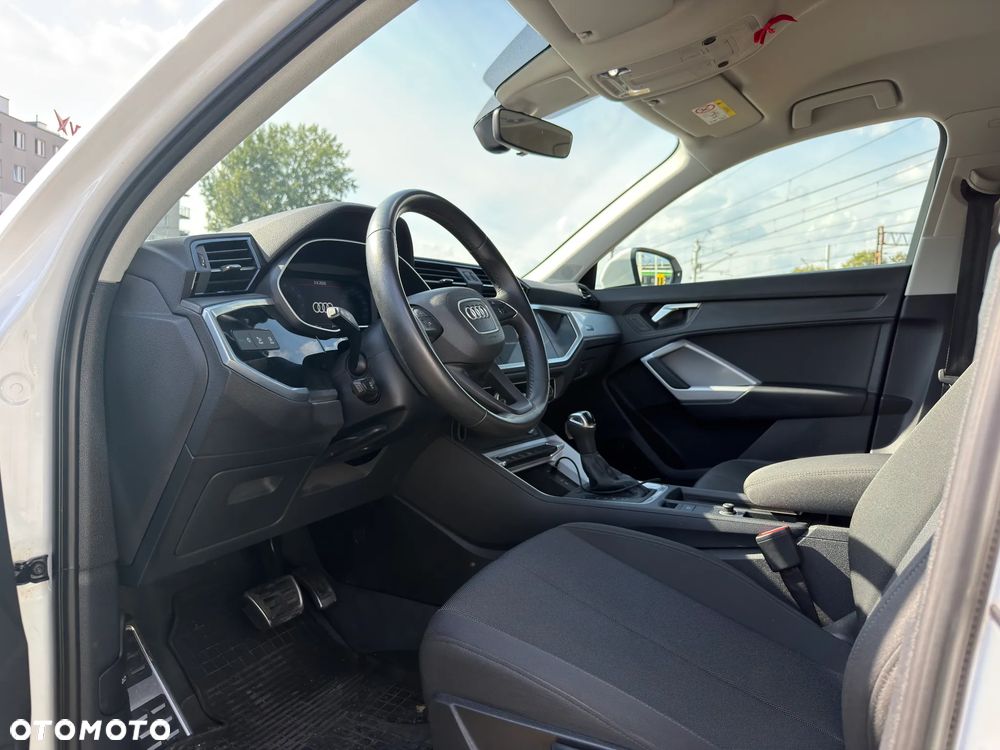 Audi Q3 35 TFSI mHEV S-Line S tronic - 11