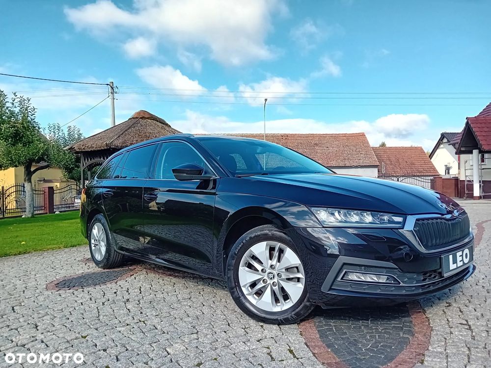Skoda Octavia 2.0 TDI DSG Base - 2