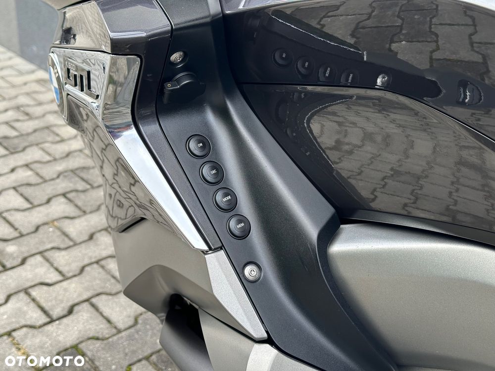 BMW K - 16