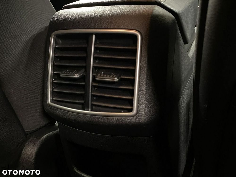 Kia Sportage - 18