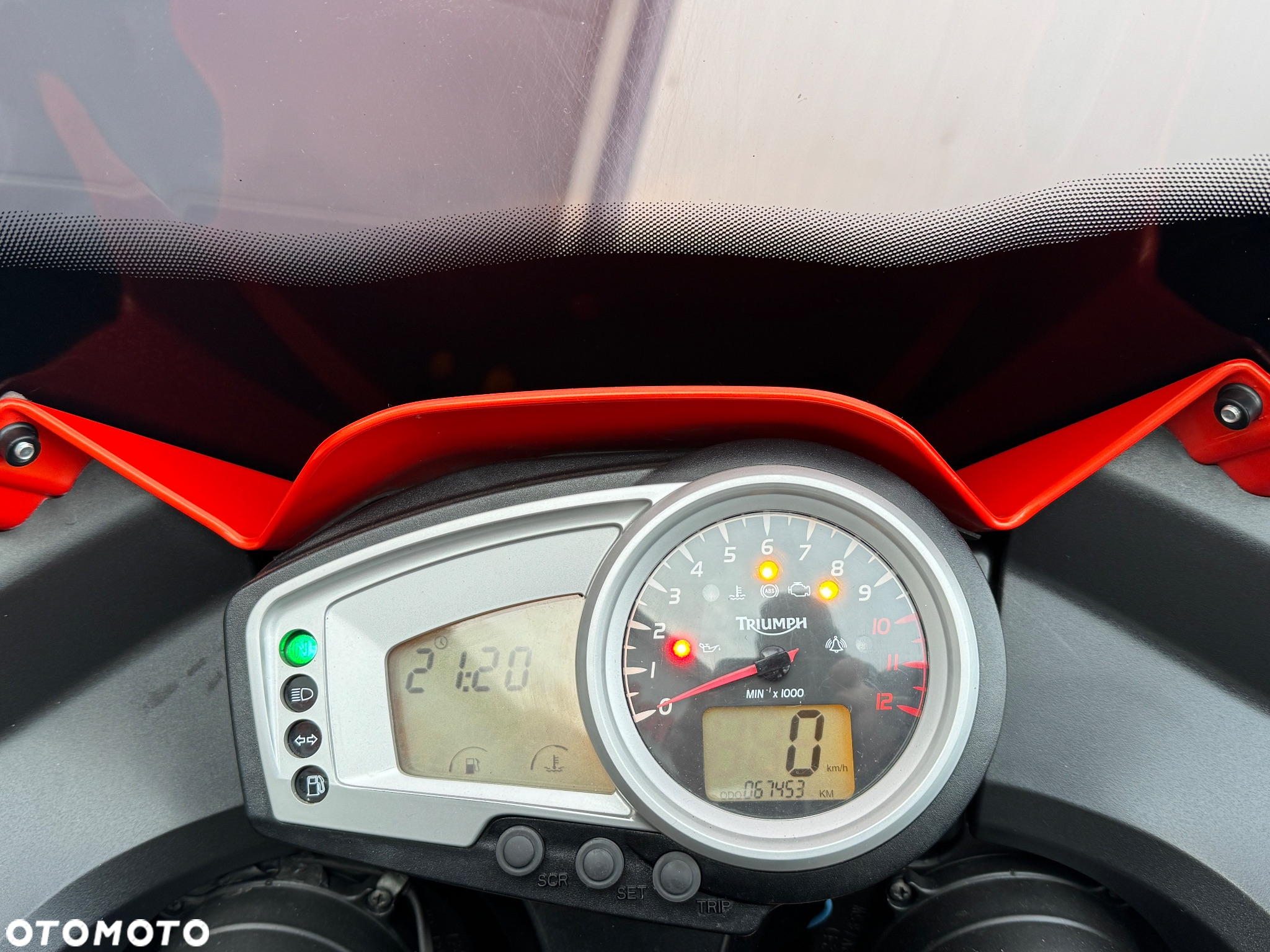 Triumph Tiger - 21