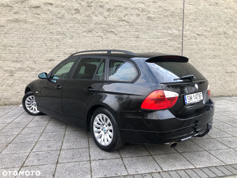 BMW Seria 3 318i - 6