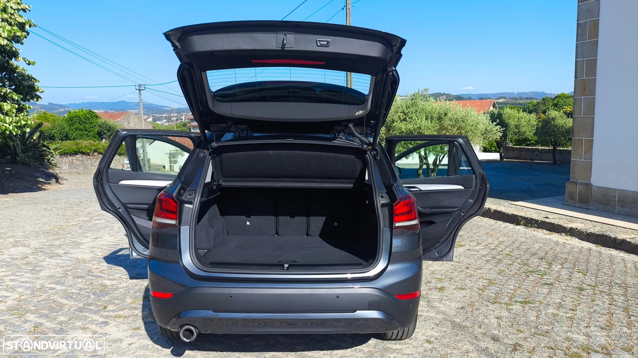 BMW X1 16 d sDrive Auto xLine - 13