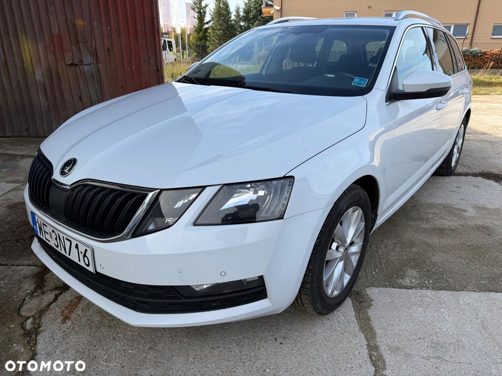 Skoda Octavia 1.6 TDI SCR Style - 4