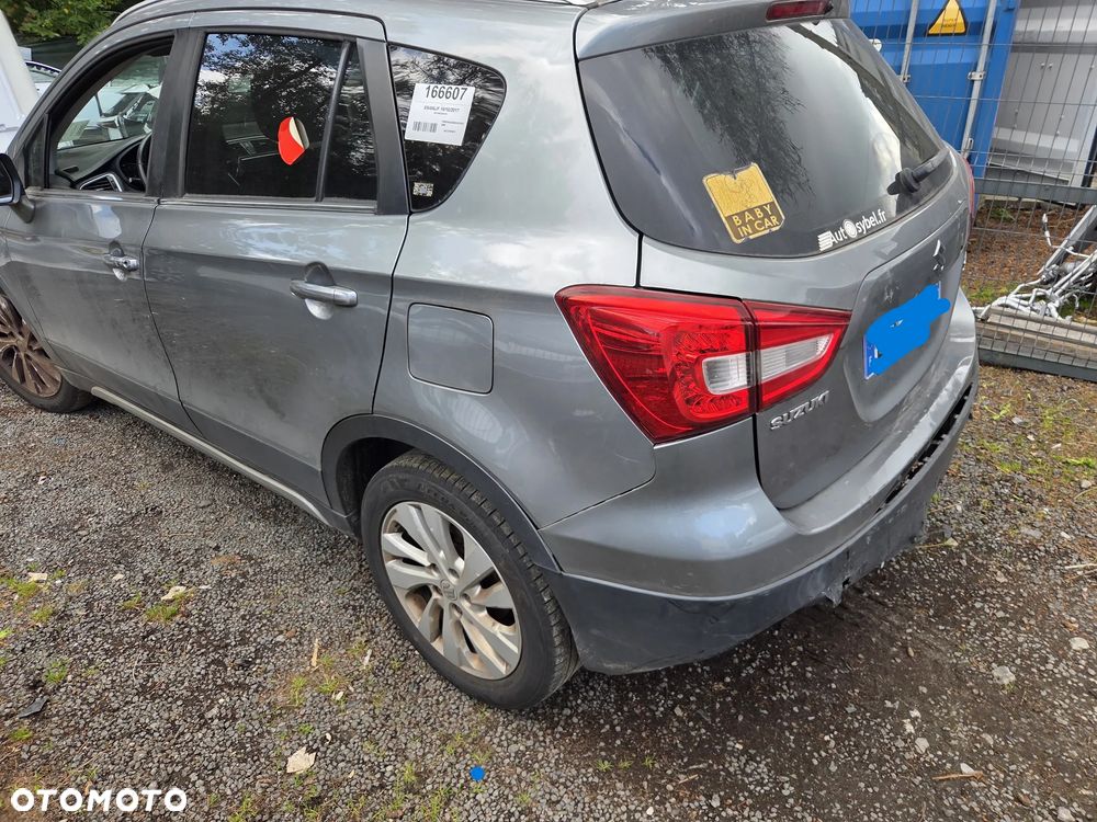 Suzuki SX4 - 11