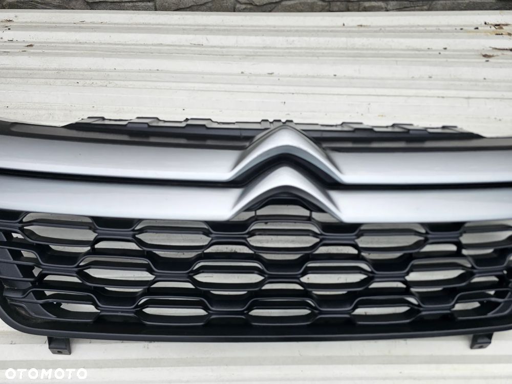 Citroen jumper 3 III 14r lift  kratka atrapa grill w ZDERZAK PRZOD - 3