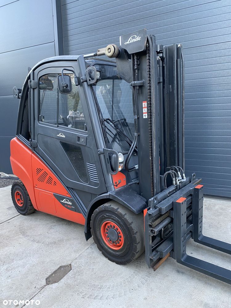 Linde H30T pozycjoner (1820mm), przesuw boczny, 2 butle - 4