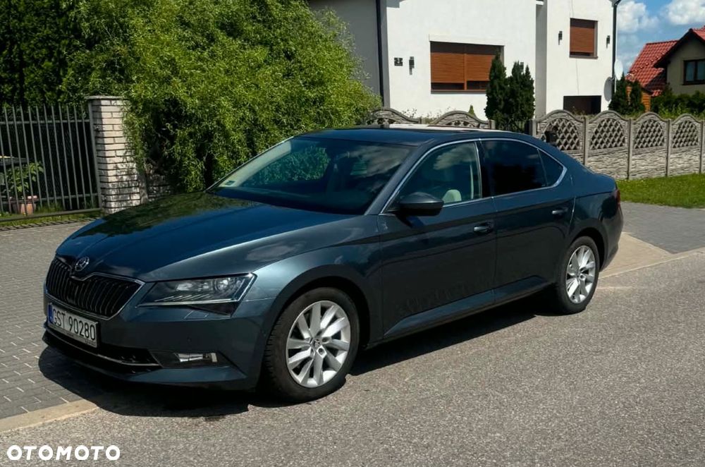 Skoda Superb - 1