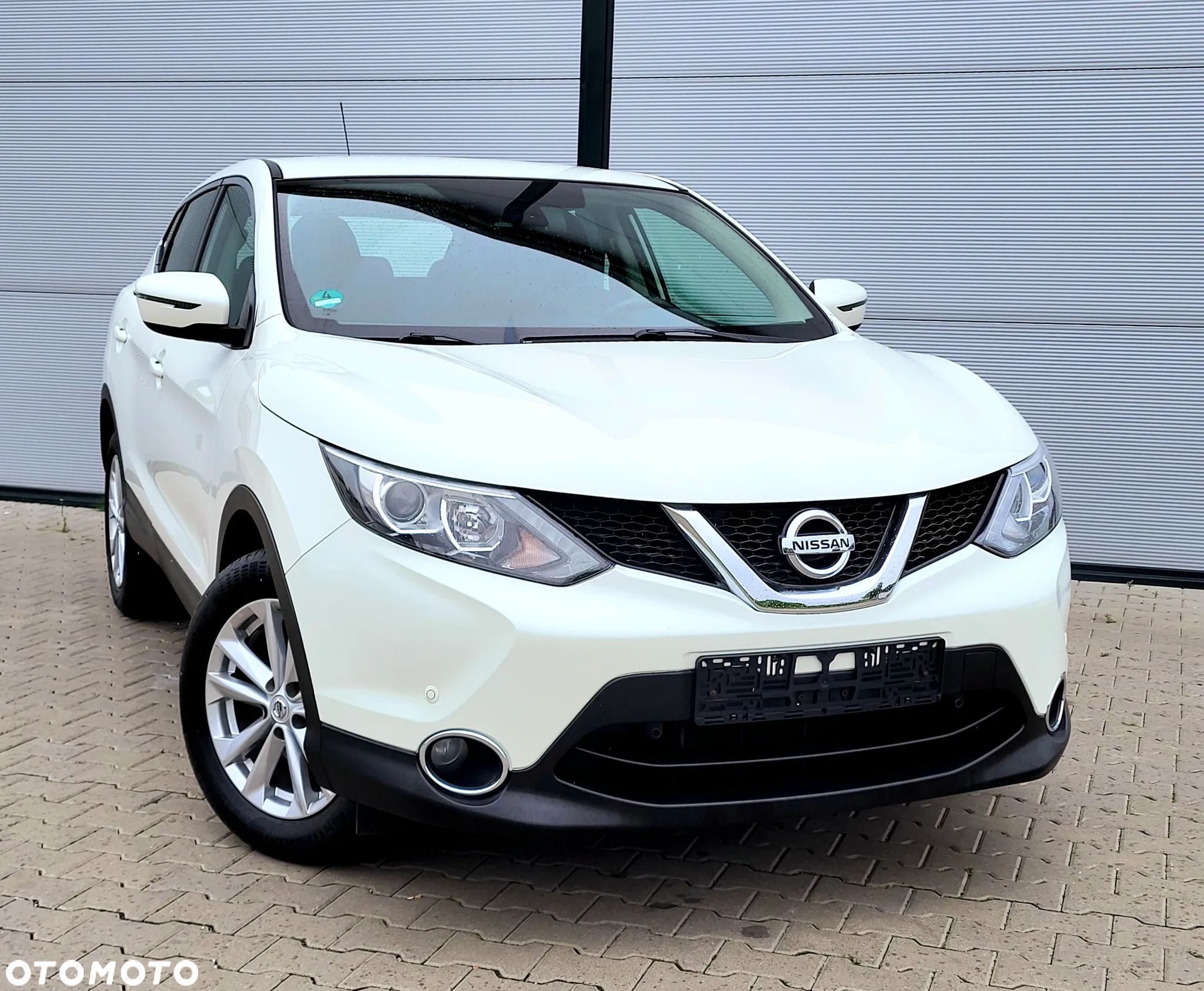 Nissan Qashqai 1.2 DIG-T Tekna - 1
