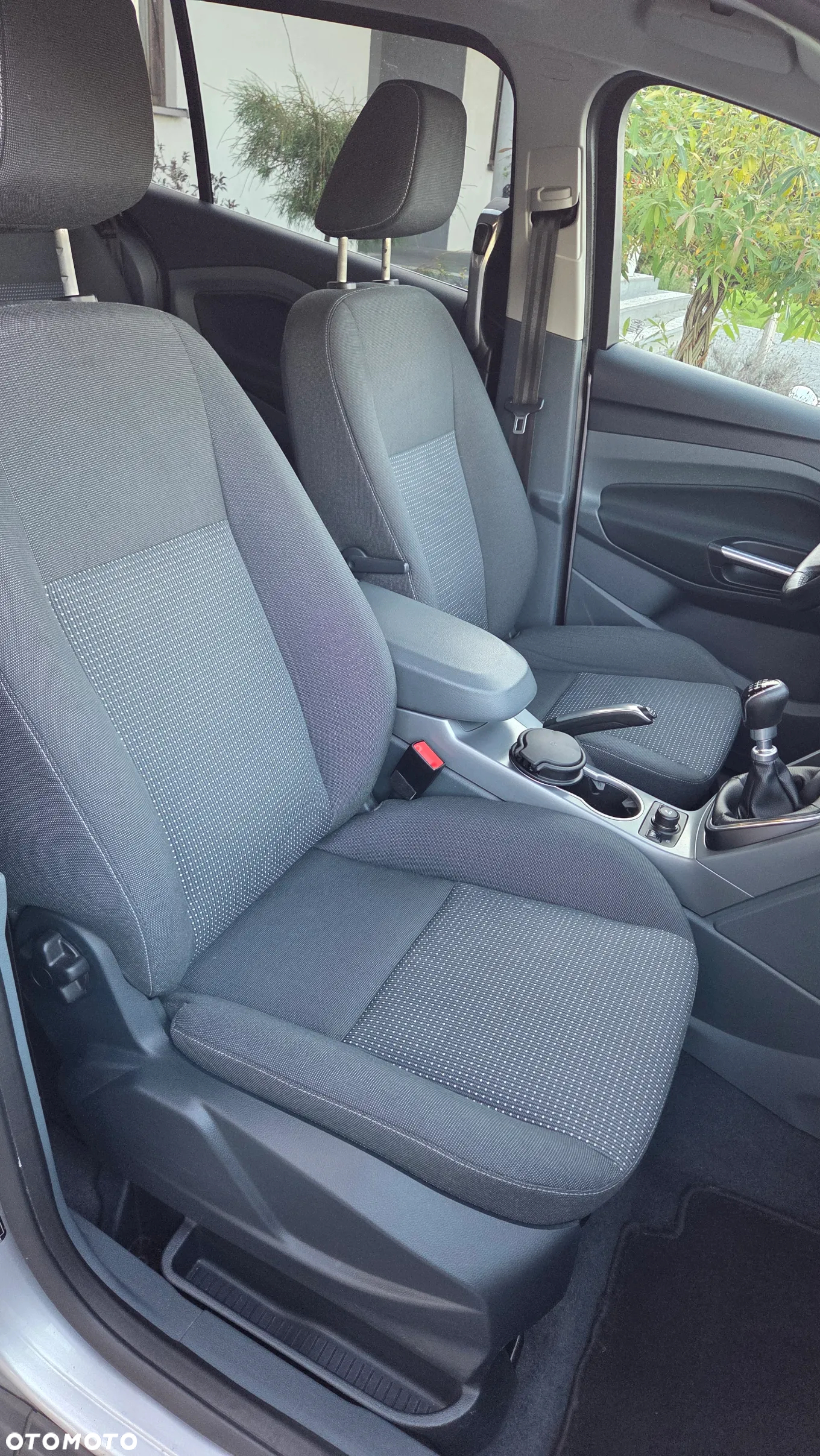 Ford Grand C-MAX 1.6 TDCi Start-Stop-System Business Edition - 14