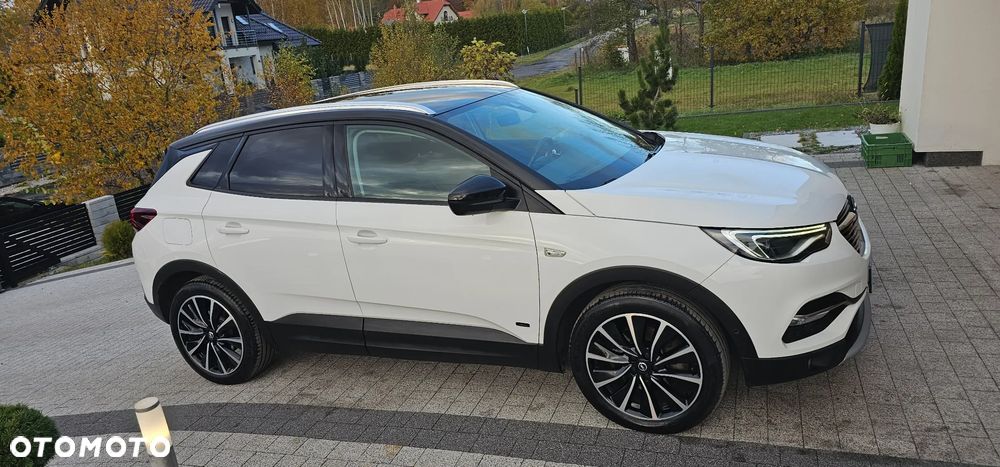 Opel Grandland X 1.6 T PHEV 4x4 Ultimate - 26