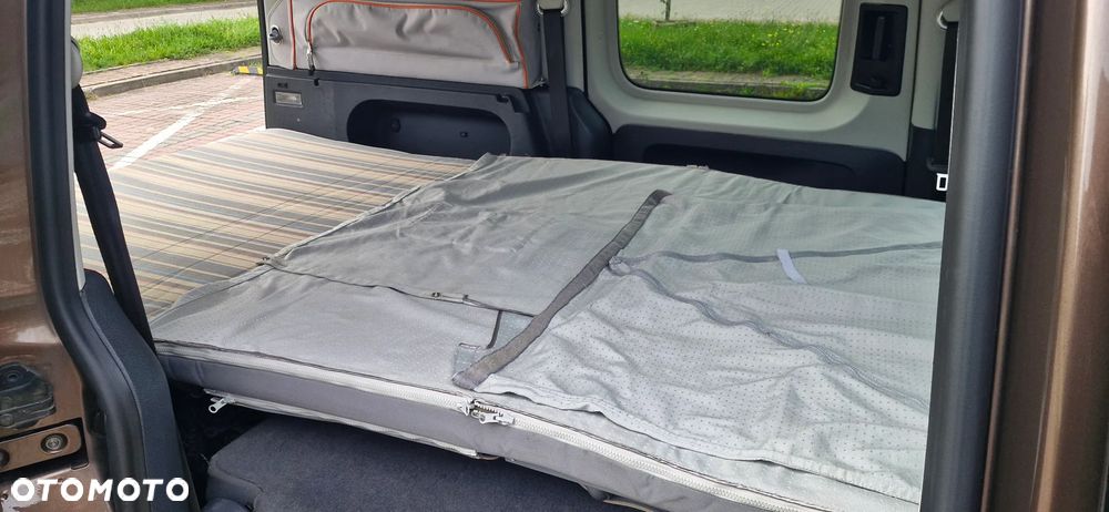 Volkswagen California - 16