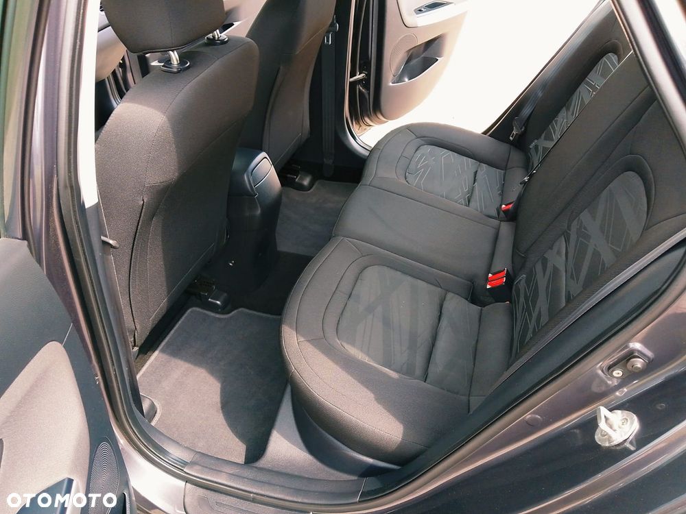 Kia Ceed 1.4 Business Line - 10