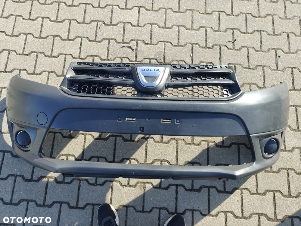 DACIA SANDERO LOGAN 2013- ZDERZAK PRZÓD