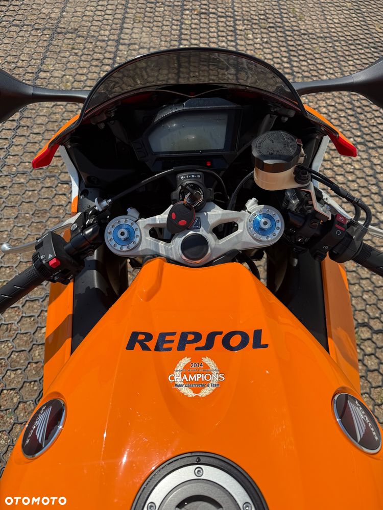 Honda CBR - 11
