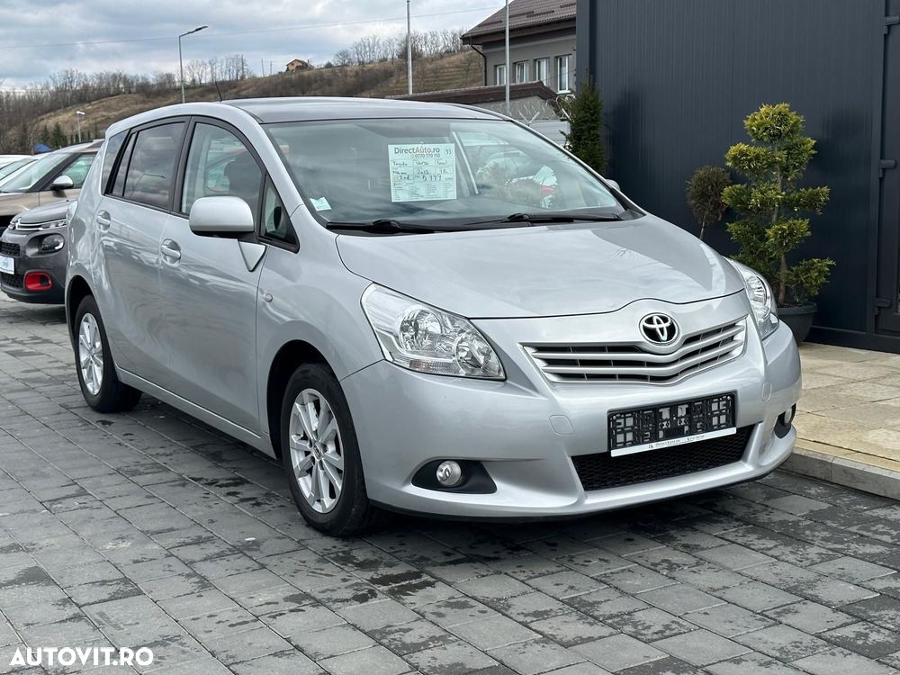 Toyota Verso - 7