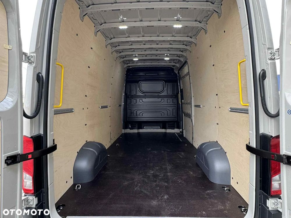 MAN TGE 3.180 FURGON 4x2F SB - 14