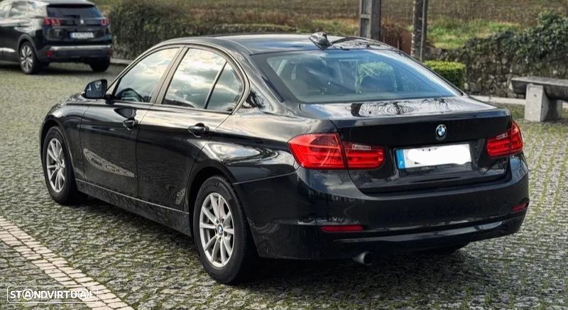 BMW 316 i Luxury Line - 6