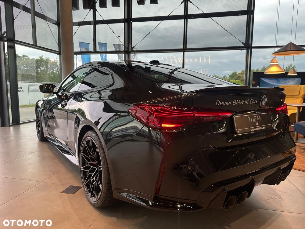 BMW M4 - 4