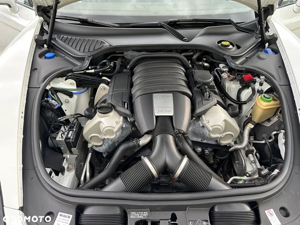 Porsche Panamera 4 Edition - 27